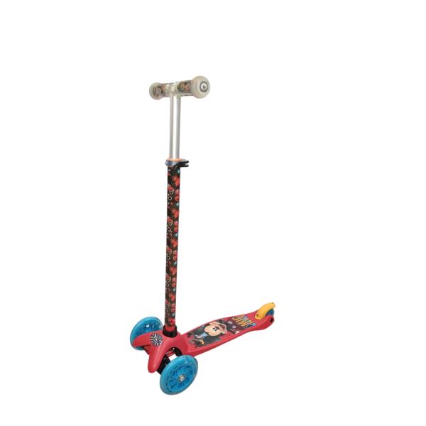 Scooter 3 Ruedas C/Luz de Disney Junior Mickey 3a+